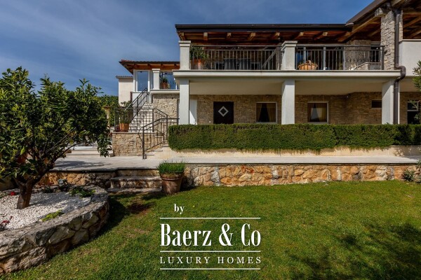 photo 7 Rogoznica, a beautiful villa with a pool, a view of the sea and a hidden garden