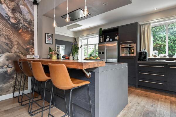 photo 32 Van Bommellaan 16