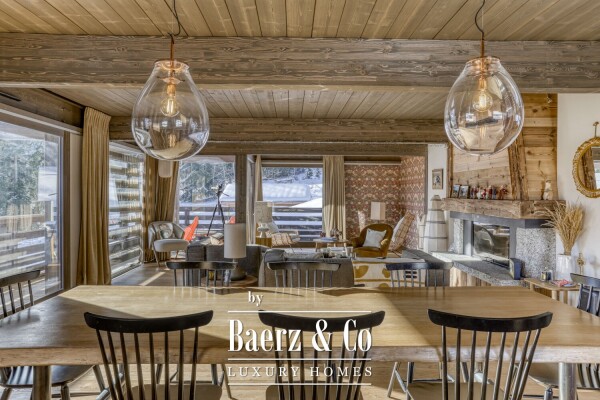 photo 4 Exceptional chalet - 6 bedrooms - Facing Mont Blanc