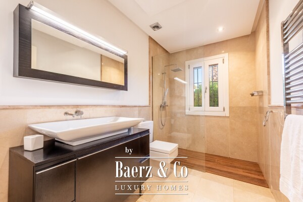 photo 20 Beautiful luxury home in Sotogrande, Sotogrande Alto - Valgrande