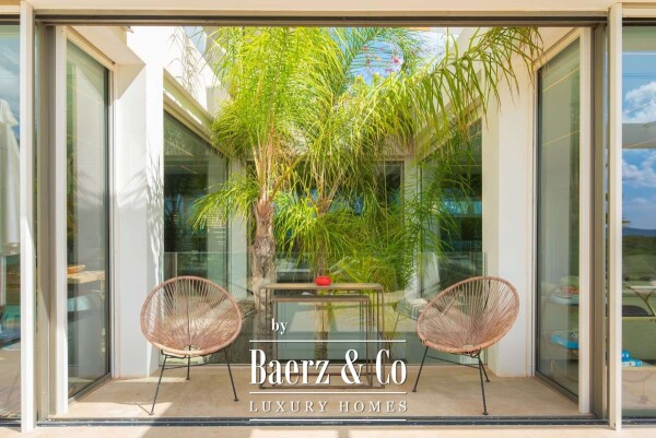 photo 19 Beautiful luxury home in Cap Martinet, Cap Martinet