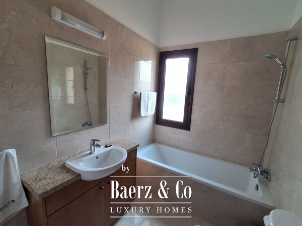 photo 19 Royal Residences – key ready 3 bedroom golf villa with pool, Secret Valley