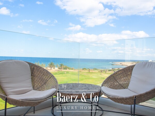 photo 1 Q Emerald Bay – key ready furnished 3 bedroom penthouse with sea view, beachfront Protaras (B402)
